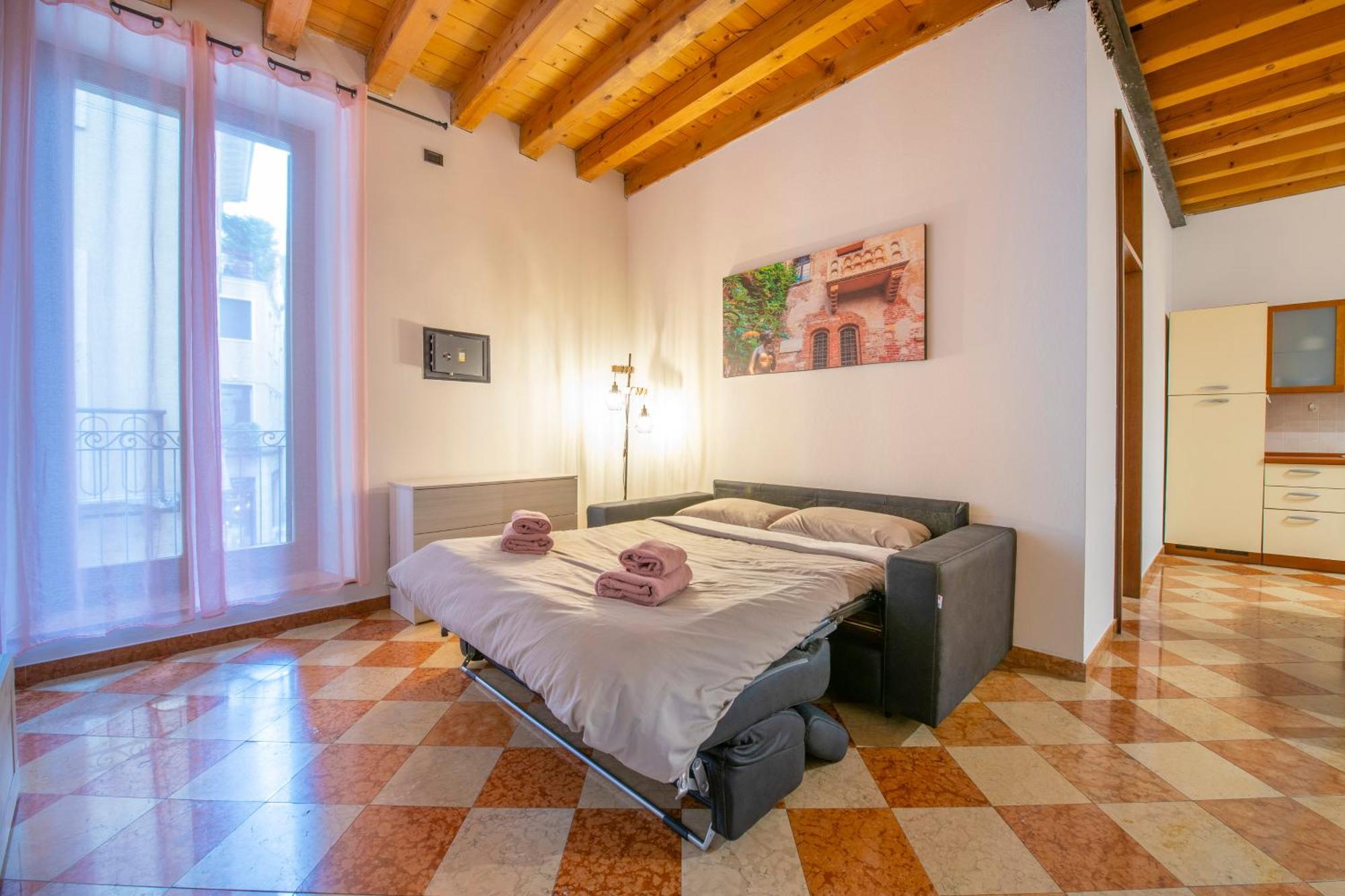 Arena Suite Mazzini Verona Exterior foto
